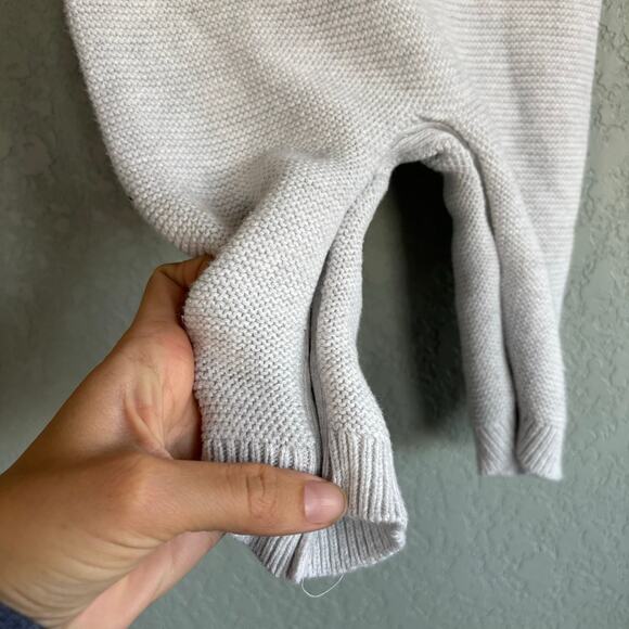 Carter's Boys 6 Month Gray Knit Romper Outfit - Picture 2 of 8